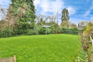Large, private rear garden- click for photo gallery